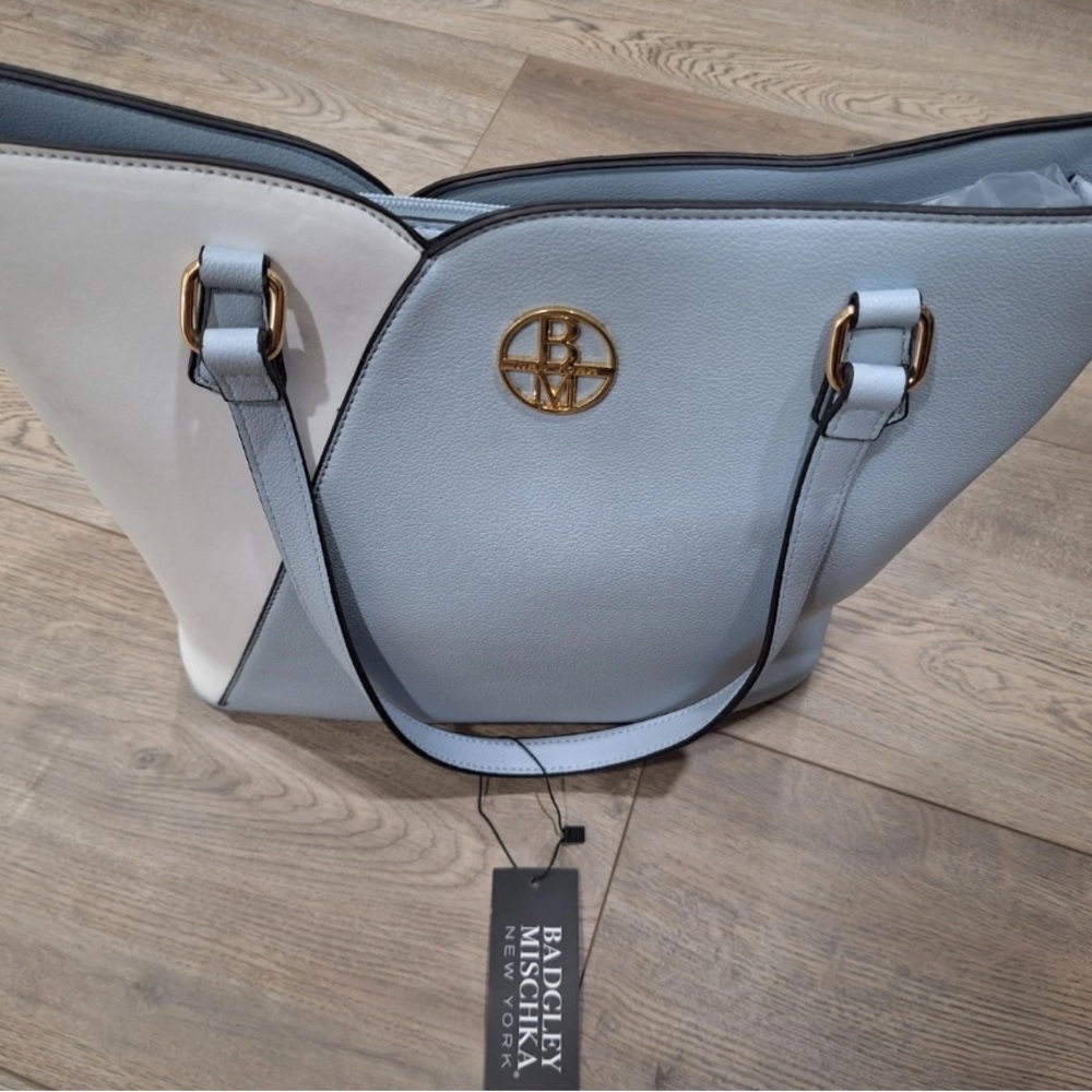 Light Blue Badgley Mischika Bag and Wallet Set nwt